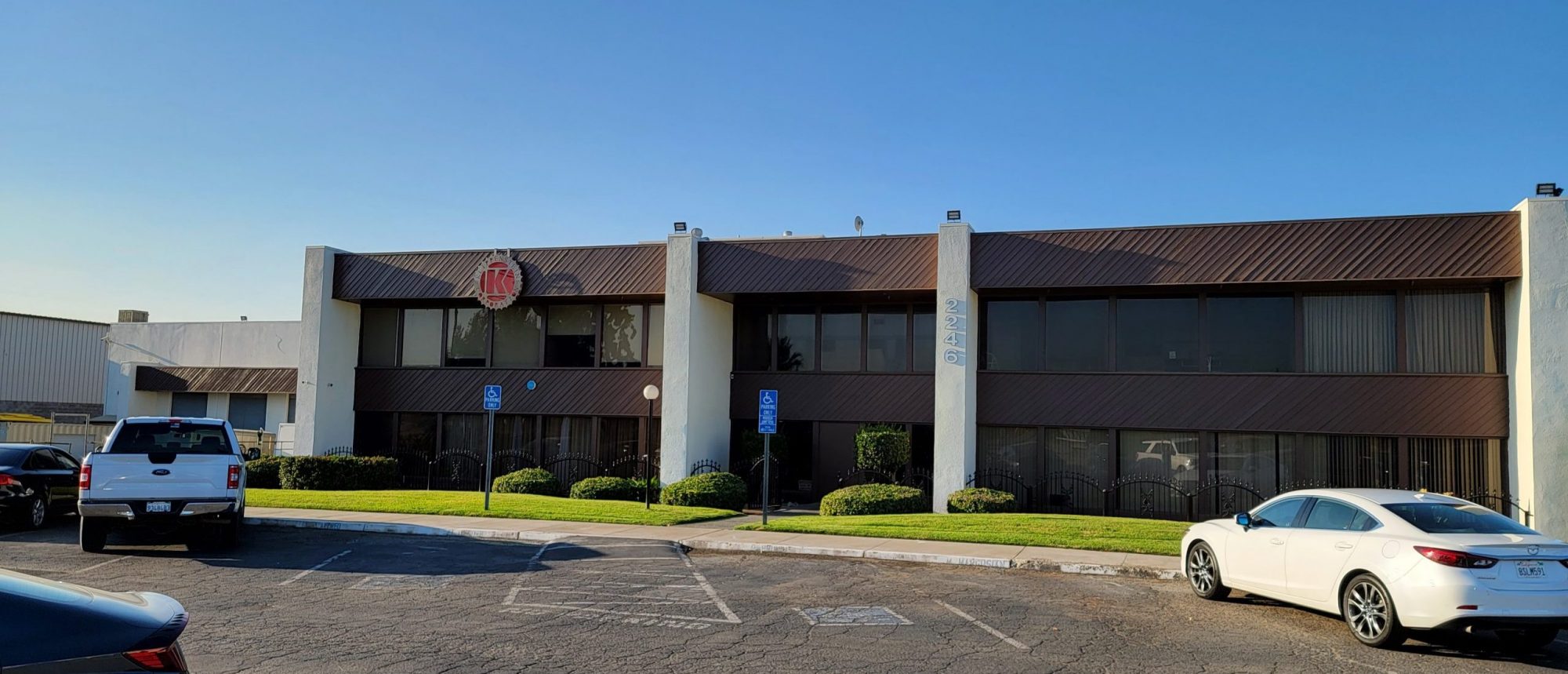 2246 E Date Ave, Fresno, CA 93706